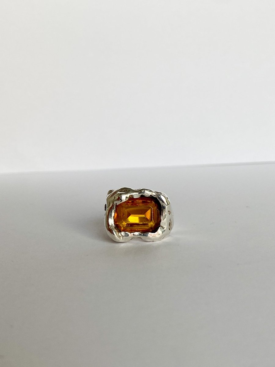 Amber Ring - Großer Schmuck aus Sterling Silber mit eingefasstem Bernstein